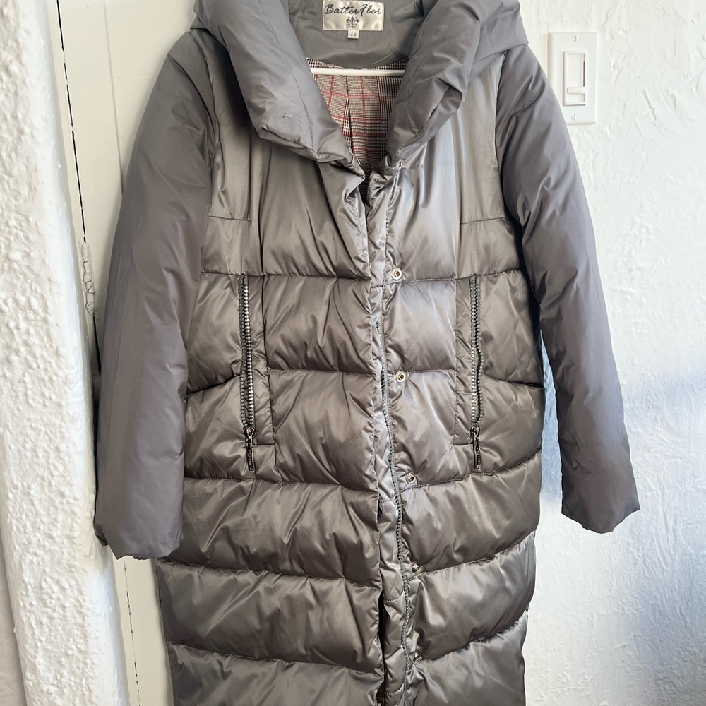 Women's Gray Puffer Coat